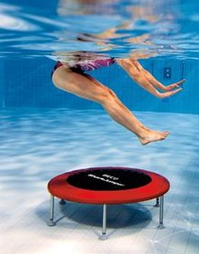 Aqua trampolin Jumper) | aqua-academy.dk